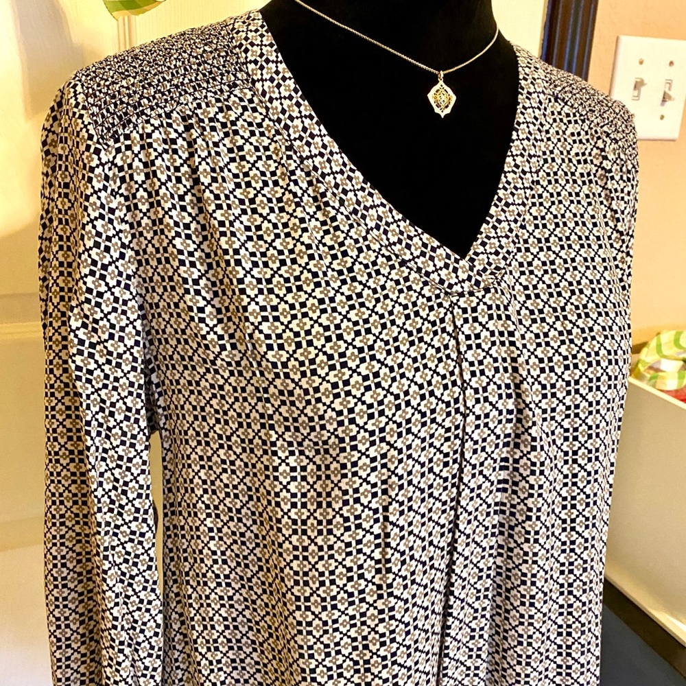 Navy and Grey flowy blouse- M/L